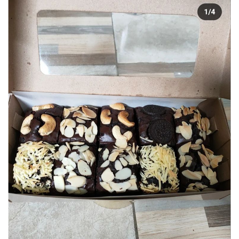 

Fudgy brownies medium