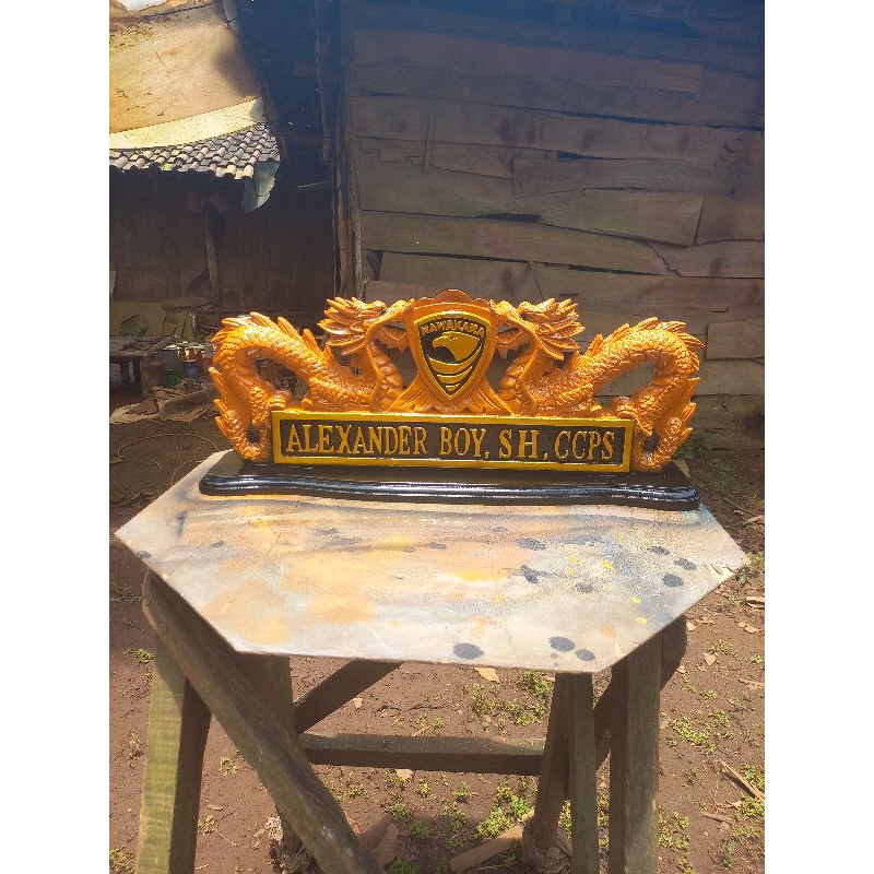 

Papan Nama Ukir