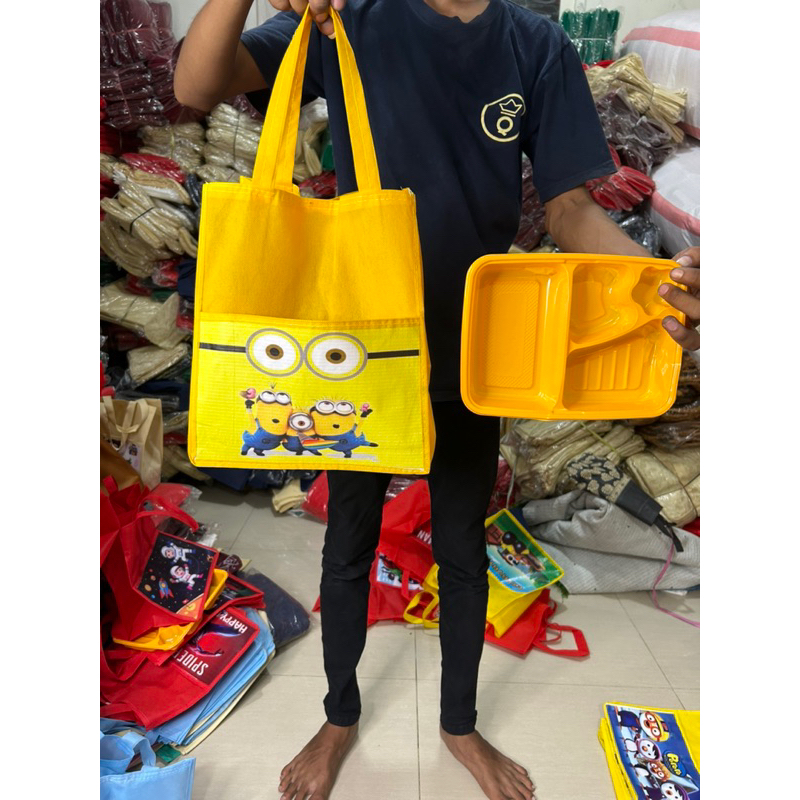

TAS ULTAH SIZE BENTO 24x19x28