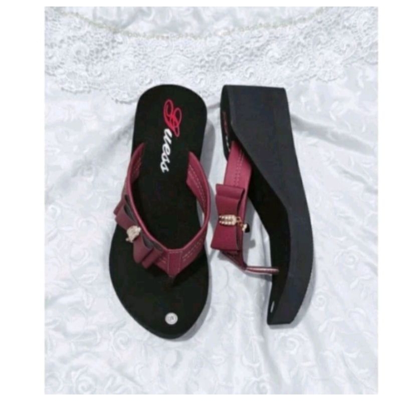 sandal jepit wanita, sandal wedges kekinian,sandal spons,