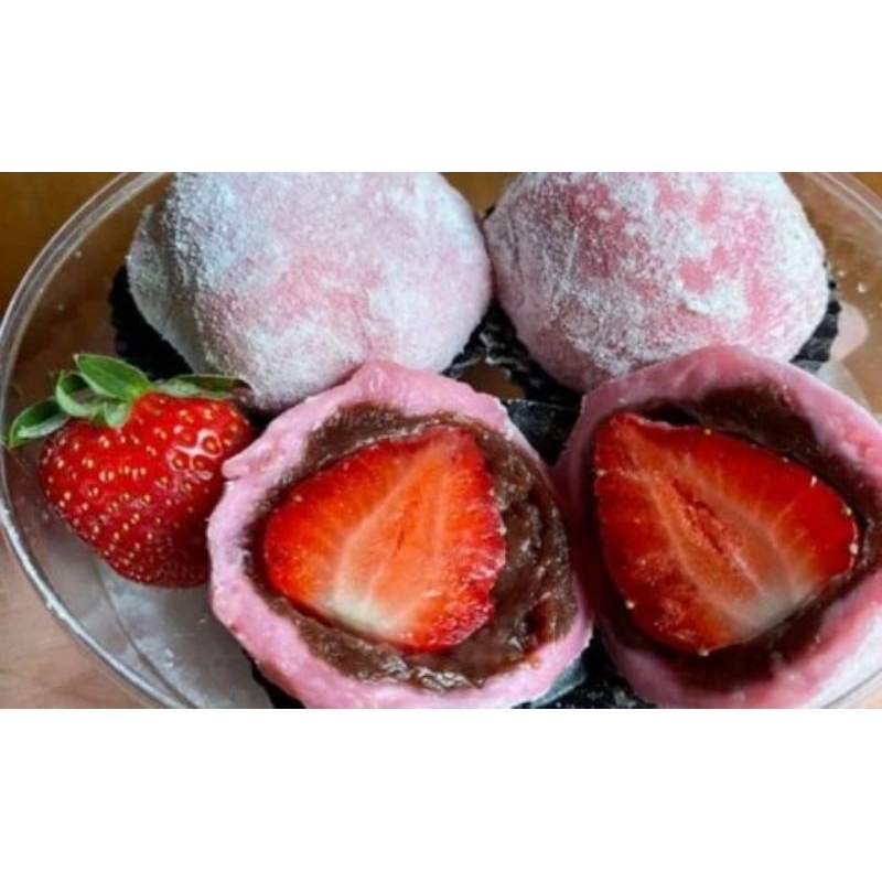 

Mochi Strawberry w/ Chocolate