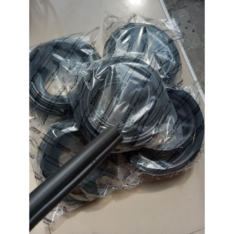 karer balon body pintu mobil lexus ls400