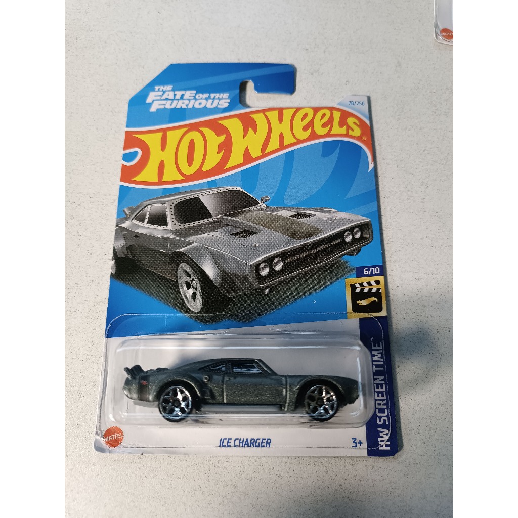 HOT WHEELS ICE CHARGER MUSCLE CAR
