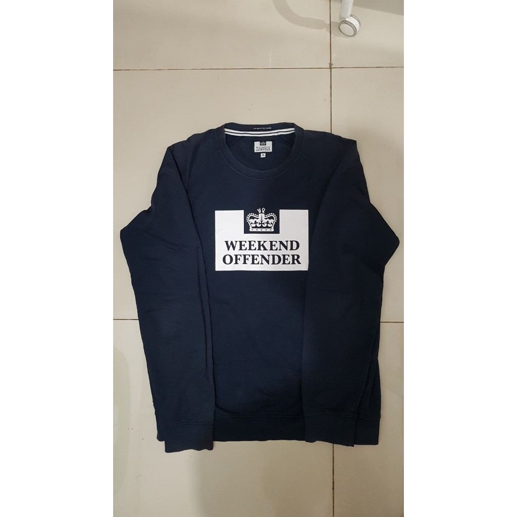 Crewneck sweater weekend offender original