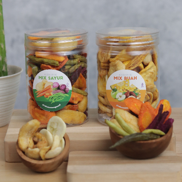 

2 PCS KERIPIK MIX SAYUR ORI/MIX BUAH/MIX SAYUR GURIH PREMIUM 750ml