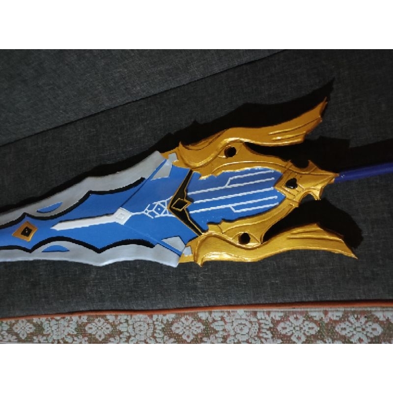 weapon Eula Lawrence Razor Cosplay Cos Genshin Impact cosplay