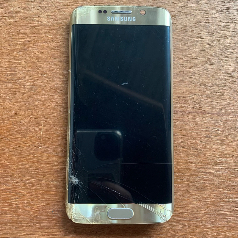 Lcd Touchscreen Samsung s6 Edge original copotan retak glass