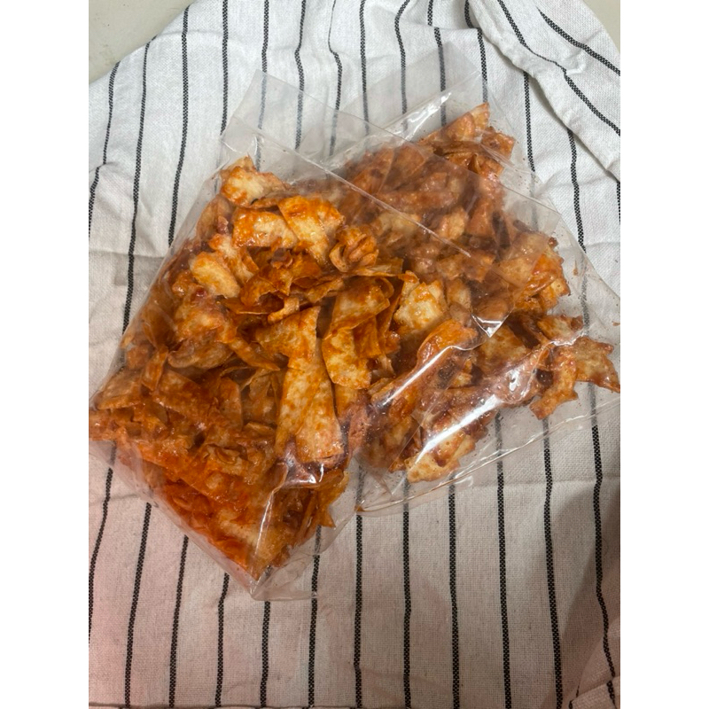 

Keripik Singkong Balado / Keripik Singkong Pedas / Kripik Singkong Balado - 200 Gram