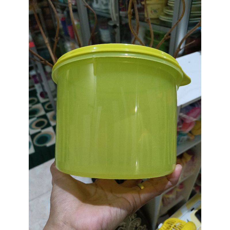 Texture Canister Tupperware