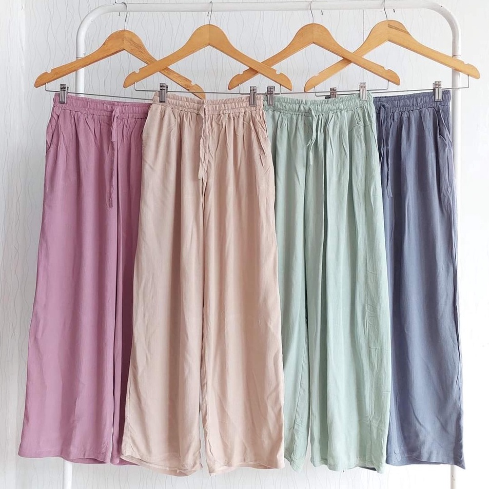 Stock Banyak Kulot UNIQLO Anak Tangg Usia 612 Tahun  children rayon culottes  UNIQLO kids culottes  
