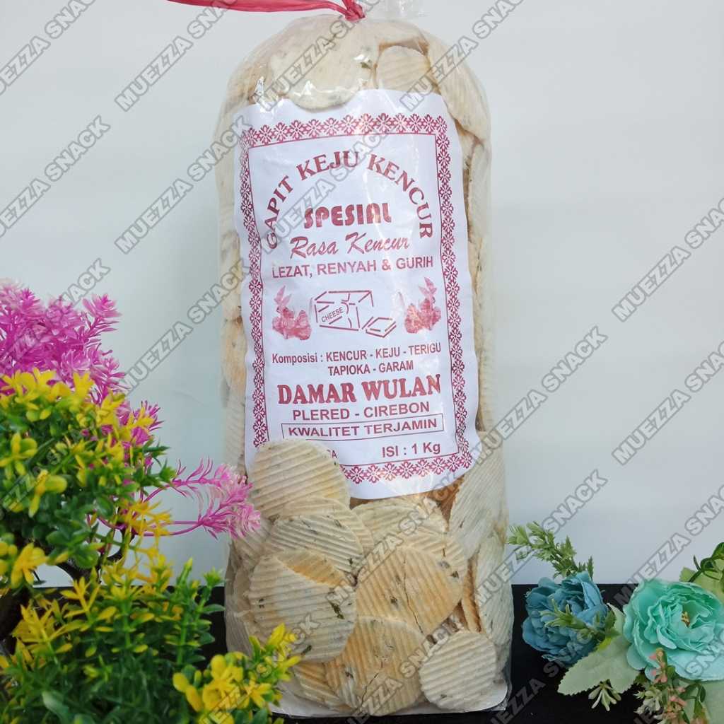 

Cemilan simpring mini / sempe gapit kencur 1 bal isi 1 kg termurah