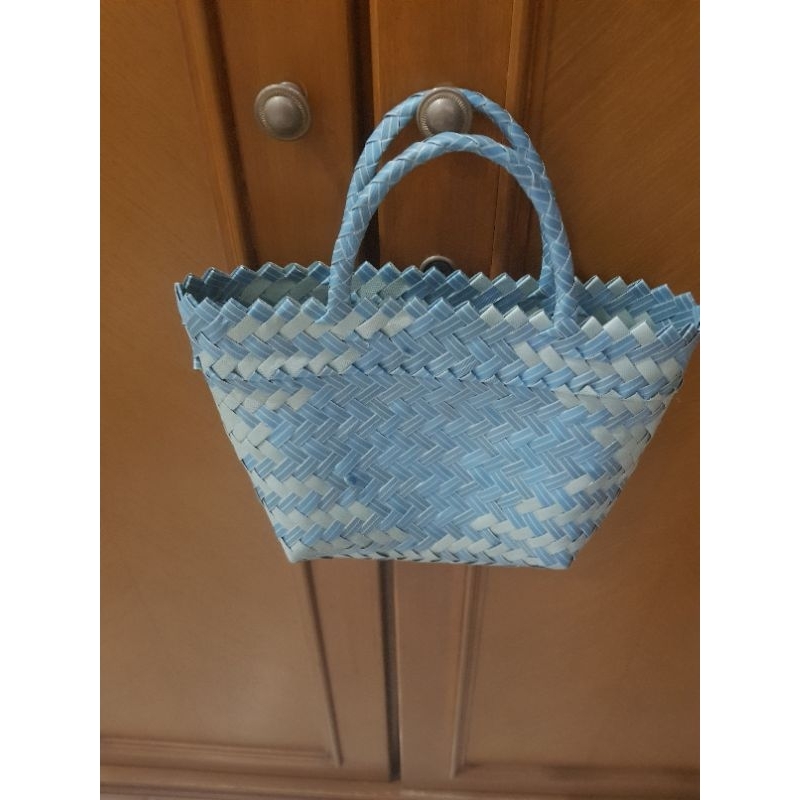 Preloved tas anyaman