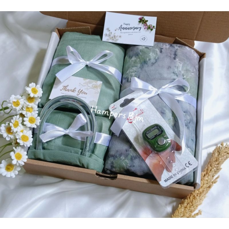Hampers Mukena Murah | Hampers Wedding Pernikahan Ultah | Gift Box Mukena cantik