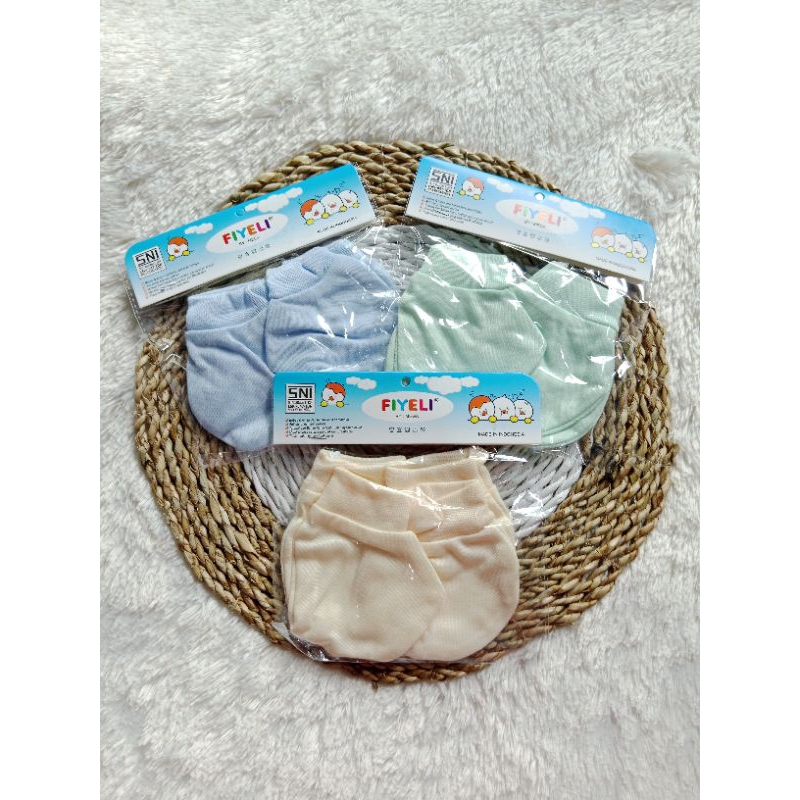 Set Kaos Tangan - Kaos Kaki Bayi | Fiyeli