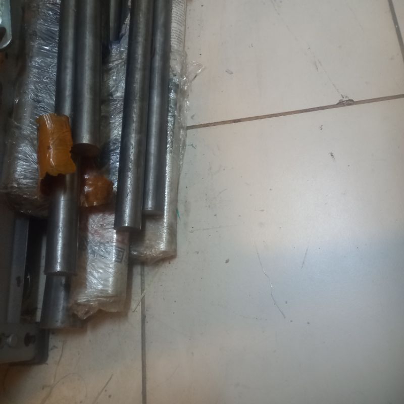 as besi 17 mm x 150 mm as besi diameter 17 mm panjang 15 cm