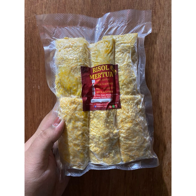 

PIZZARELLA DENGAN ISIAN TAMBAHAN KEJU MOZARELLA