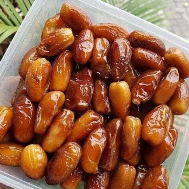 

Kurma Tunisia Madu 100gr BEST SELLER MANIS GURIH