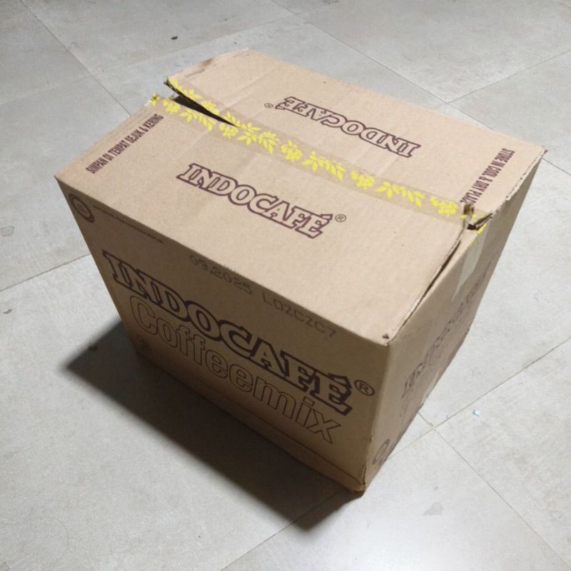 dus bekas Kopi INDOCAFE COFFEEMIX kondisi bersih mulus