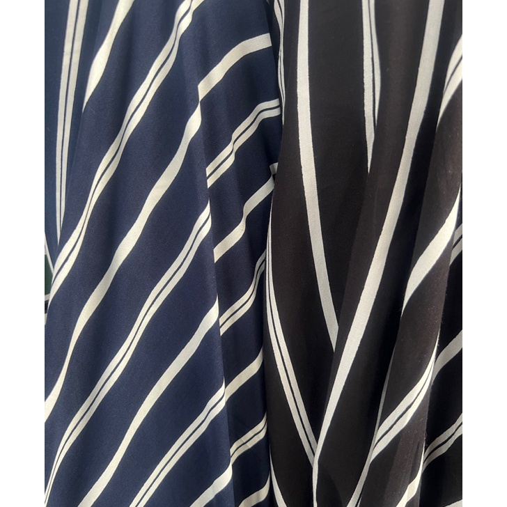 Terlaku kain katun rayon premium motif salur hitam dan navy