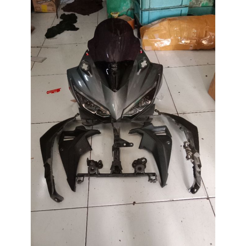 BODY DEPAN CBR KEPALA FULLSET,  HEADLAMP SET, TAMENG BATOK SET CBR 150R FACELIFT 2019-2020K45N