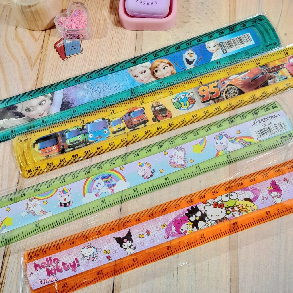 

PENGGARIS 30 CM KARAKTER LUCU CUTE BAHAN PLASTIK HARGA KUALITAS TERBAIK TERMURAH