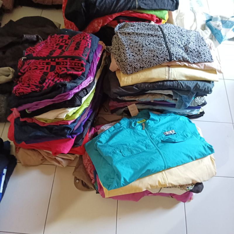 borongan jaket running