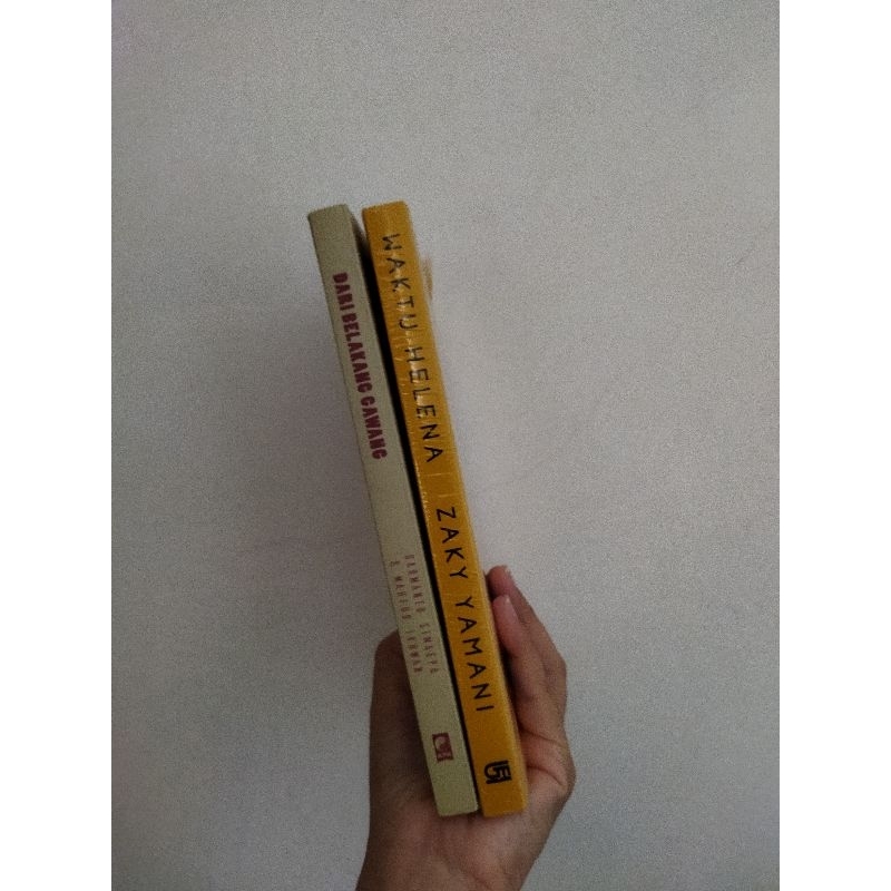 Jastip 9: Waktu Helena, Dari Belakang Gawang