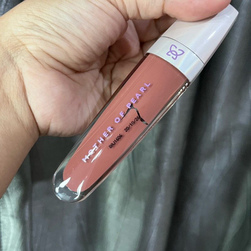 Preloved MOP Mother of Pearl AM to PM Colorfast Hypertint Staycation