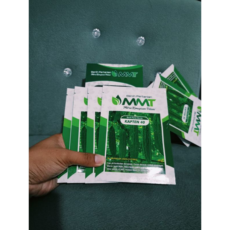 

Benih Pare Paria Jumbo Kapten 40 F1 (Tahan Virus) isi Benih 10 gram 60 - 75 Butir Kadaluarsa 2025 Panjang
