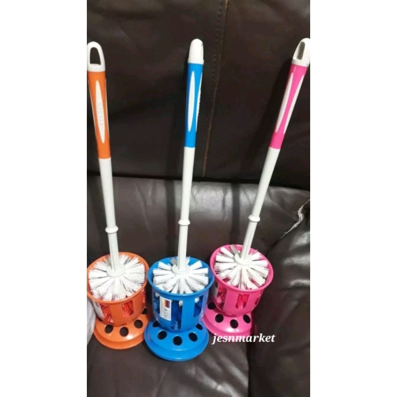 Sikat Toilet Bulat WC 121 Nagata 8646