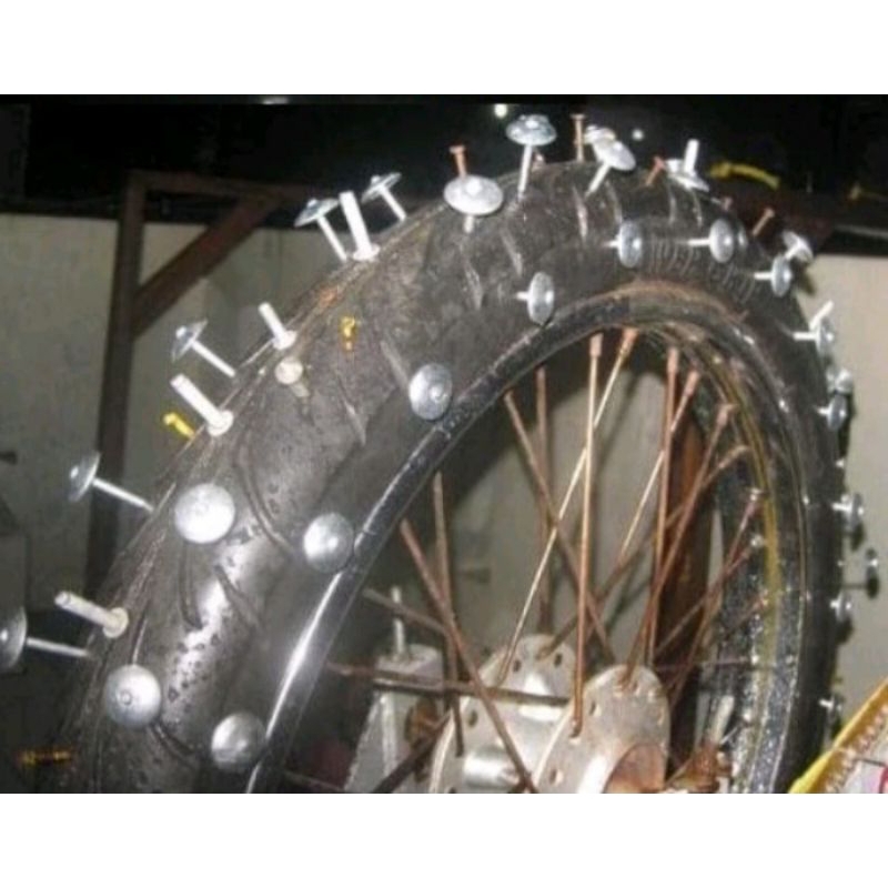 Cairan Tambal Ban / Cairan Tubelles / Cairan Anti Ban bocor untuk Mobil dan Motor