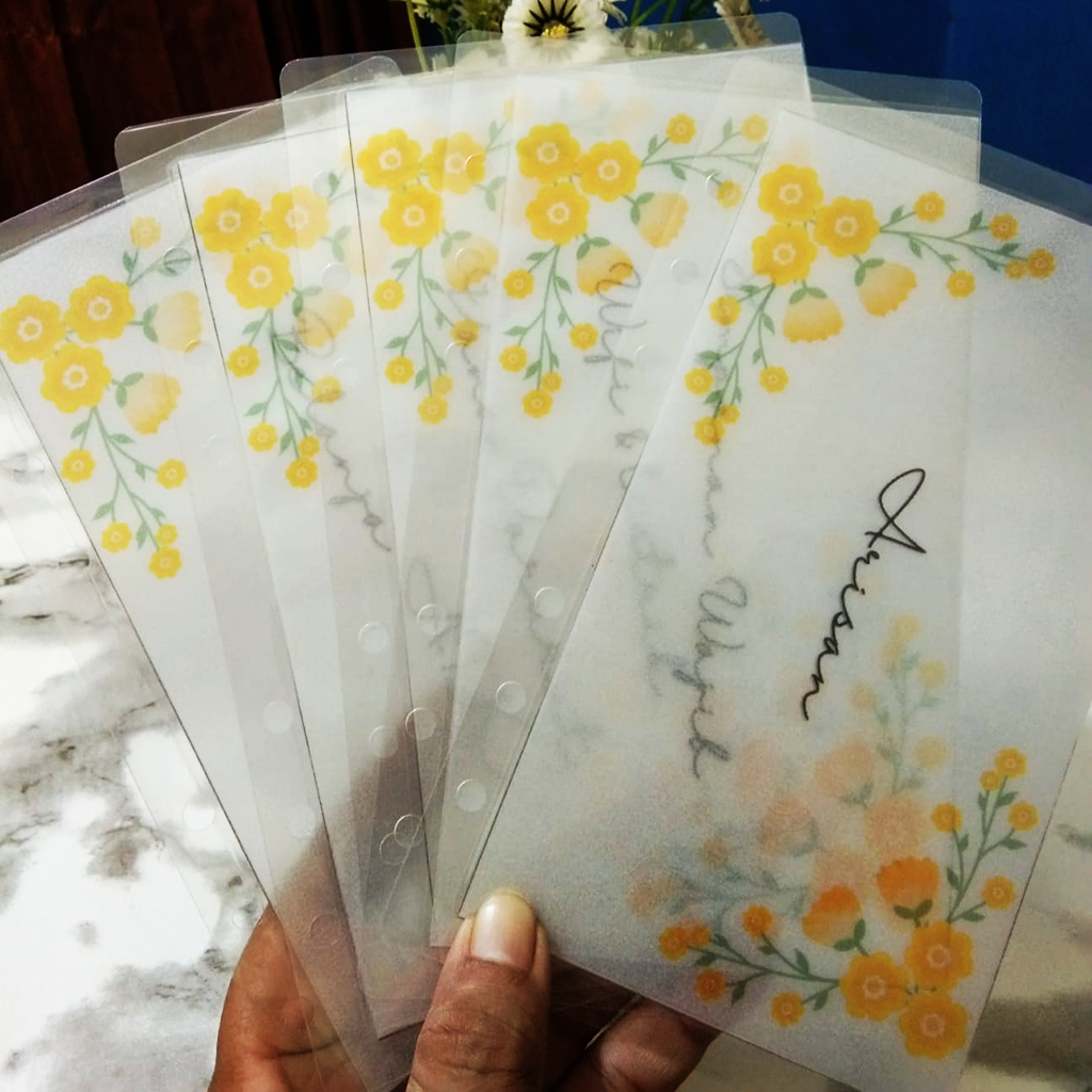 

Amplop Kategori Budgeting pink flower/ yellow flower / money A6 Laminasi Glossy