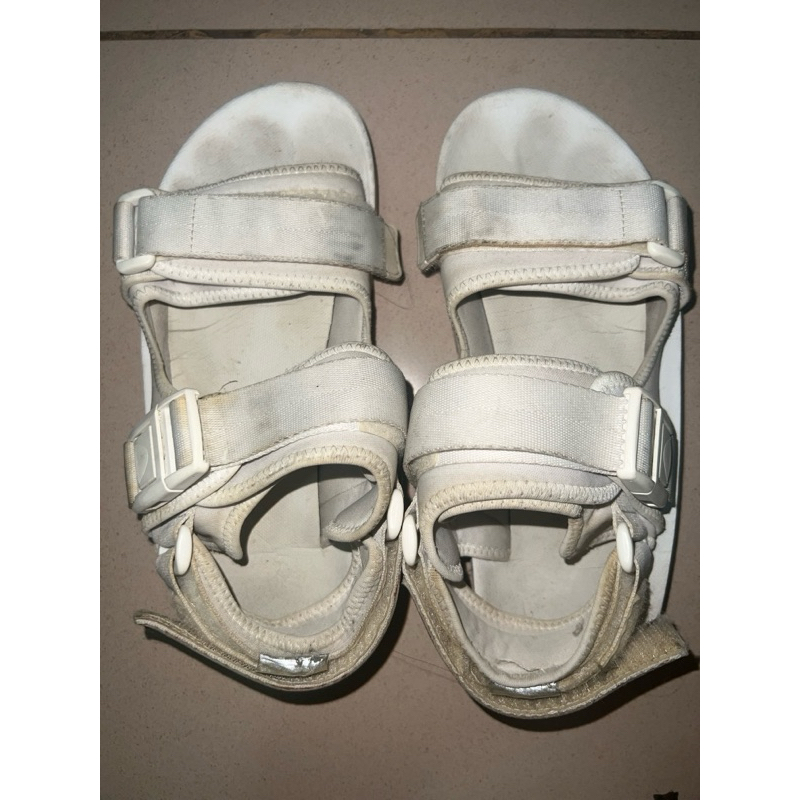 Hijack Sandals (Preloved)