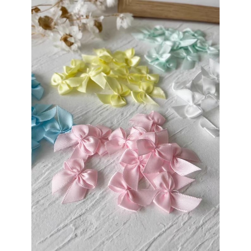 

Pita Souvenir Polos