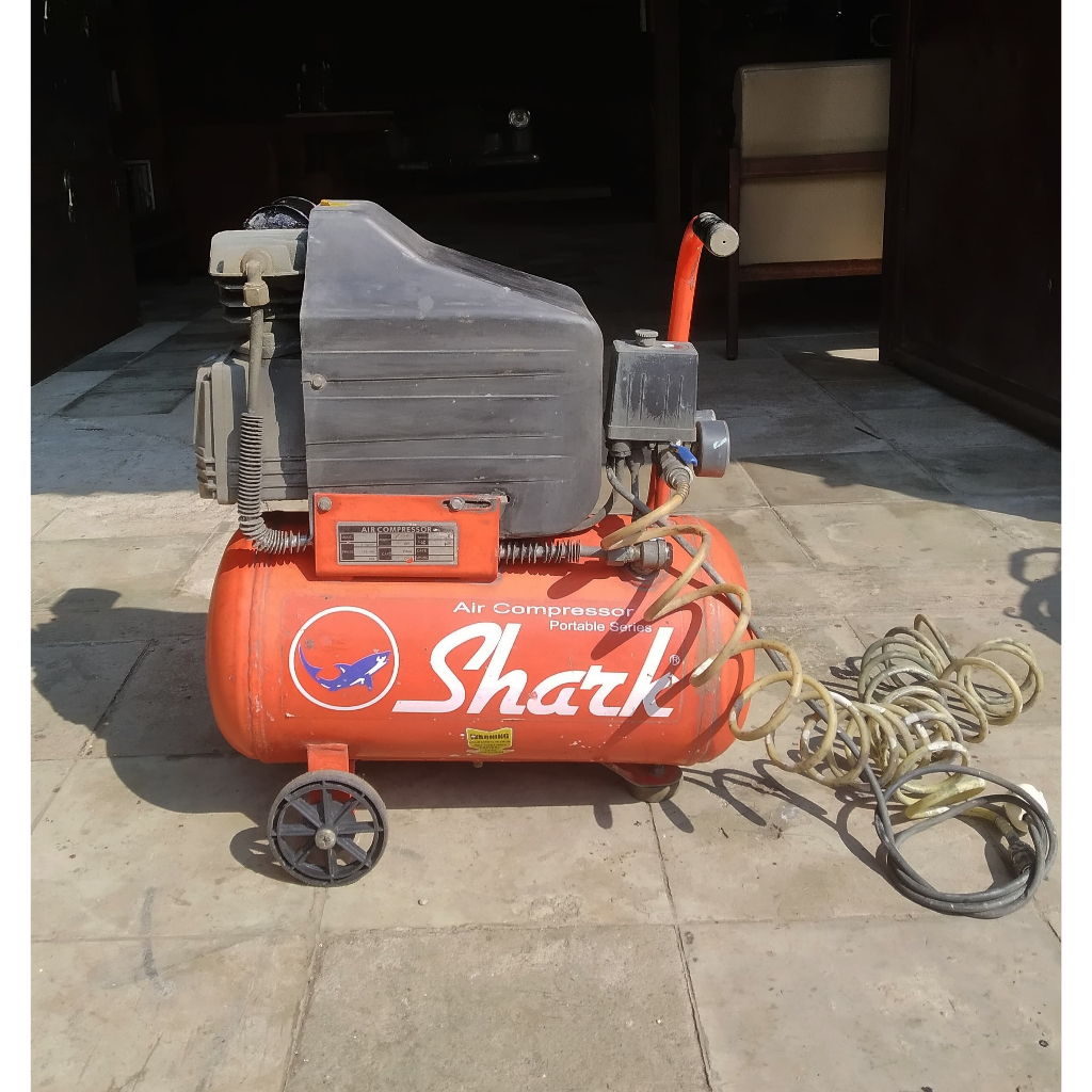 Kompresor Listrik Komplit Slang/Spray Gun/Spet/Sepetan Kompresor/Shark Air Compressor Portable MZ072
