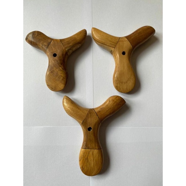 ⭐SALE⭐ Alat Pijat Kayu Segitiga kerokan Kaki Tiga Pijit  / Alat Pijat Kayu/ Alat pijat kerokan/Alat 