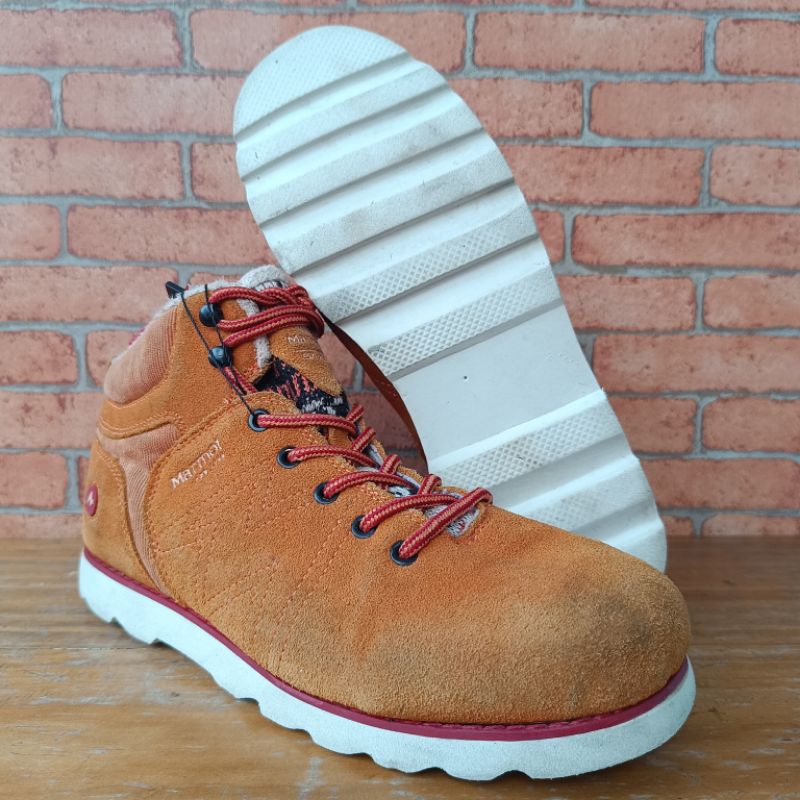 Sepatu Marmot Outdoor Casual Size 41