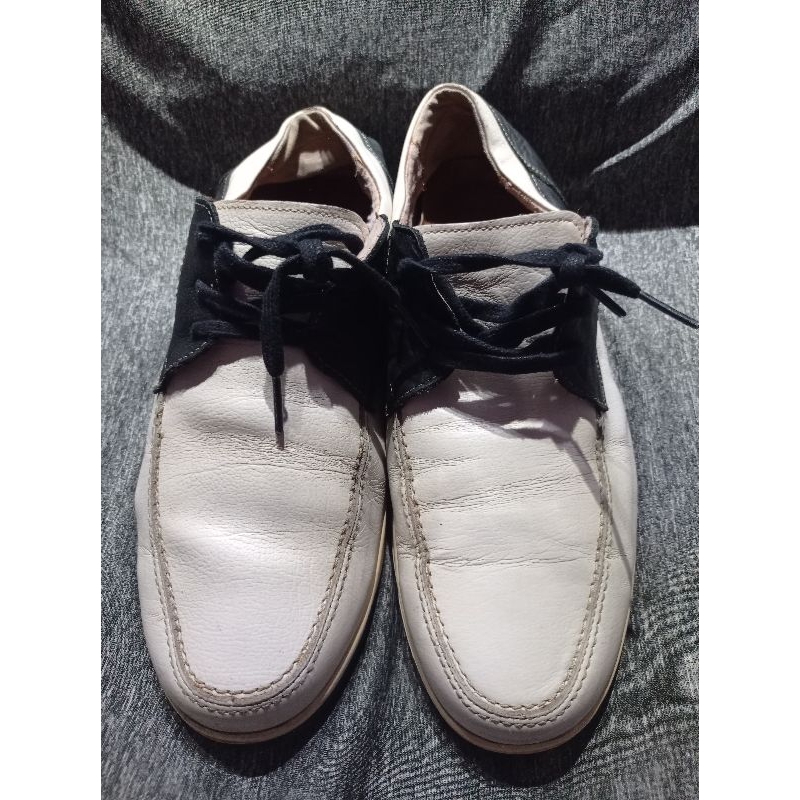 sepatu Eropa Daks london