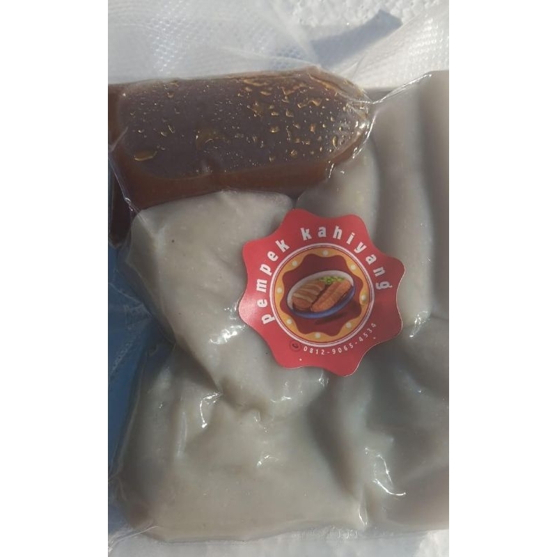 

Pempek dos kahiyang