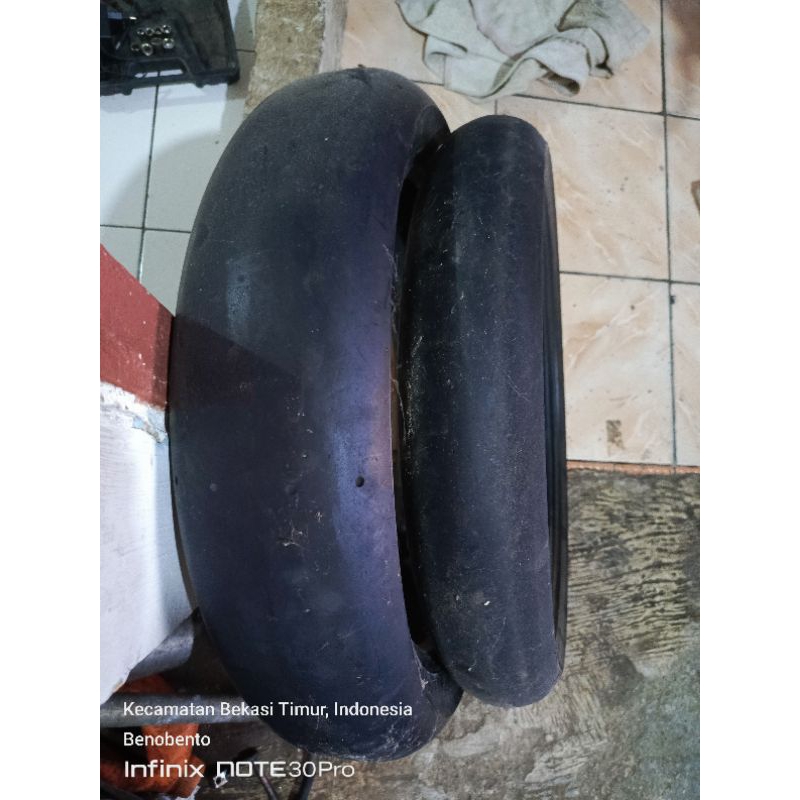 Ban Slick IRC fasti 1 130/70-17 & FDR fr75 90/80-17