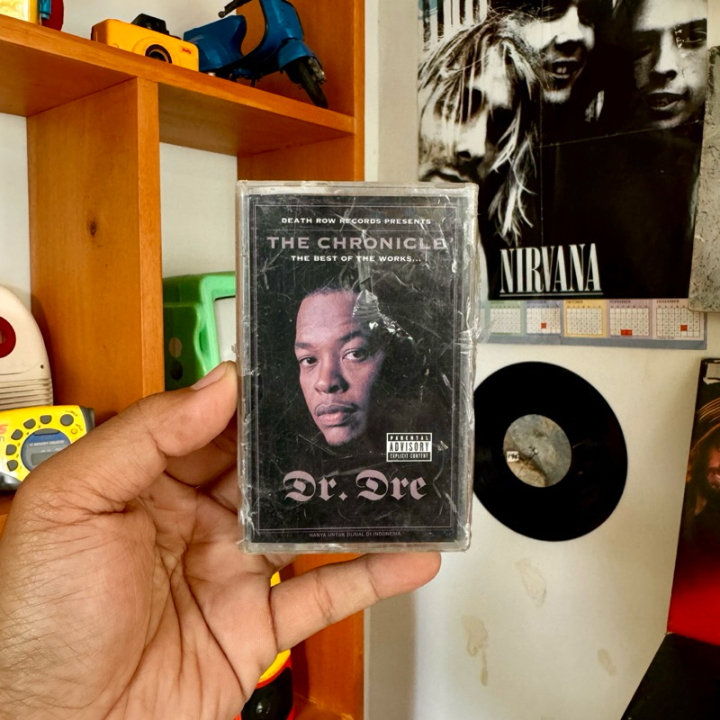 Kaset Pita / Tape / Walkman Dr. Dre The Chronicle Segel NOS Original 100% Berfungsi / Tested Indones