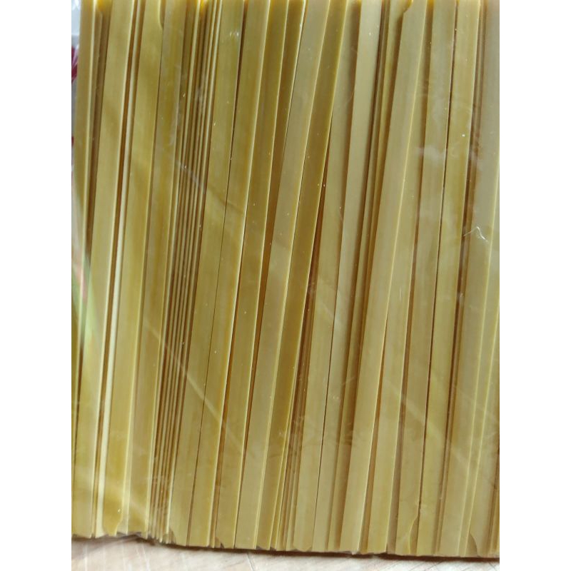 

mi gepeng warna-warni 500gram