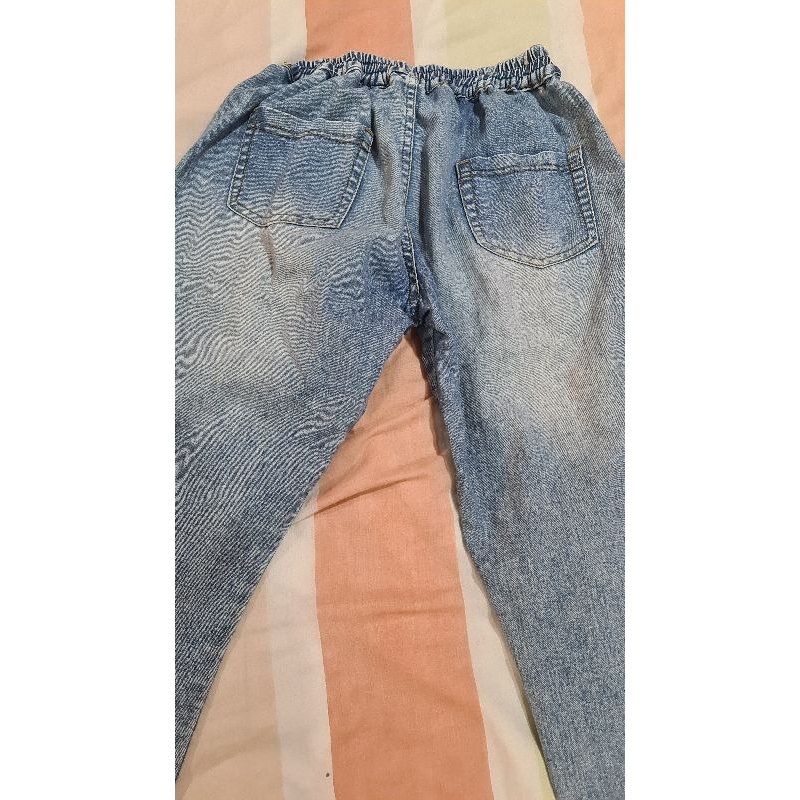 Sale Celana Jeans Wanita pinggang karet ukuran 32, preloved