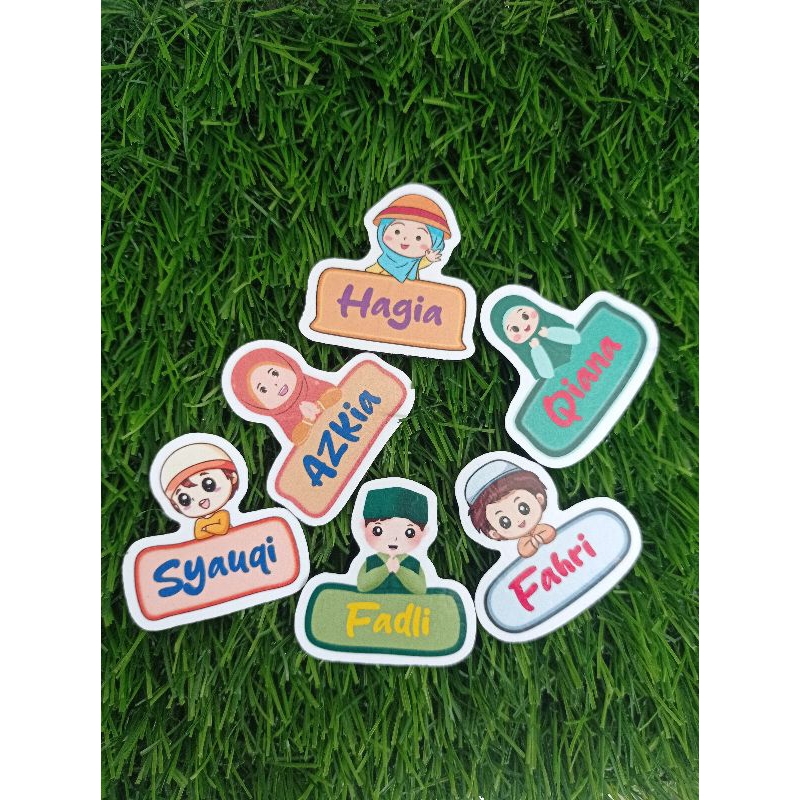 

Pin nametag/papan nama anak muslim/muslimah lucu custom
