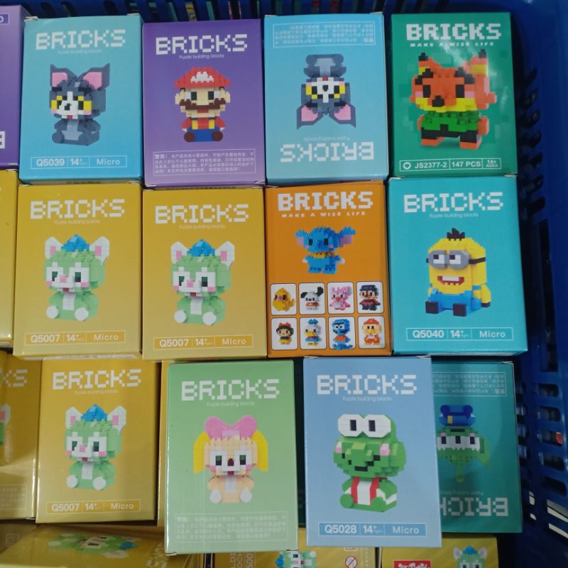 mainan lego bricks nano blok / bongkar pasang kartun minion