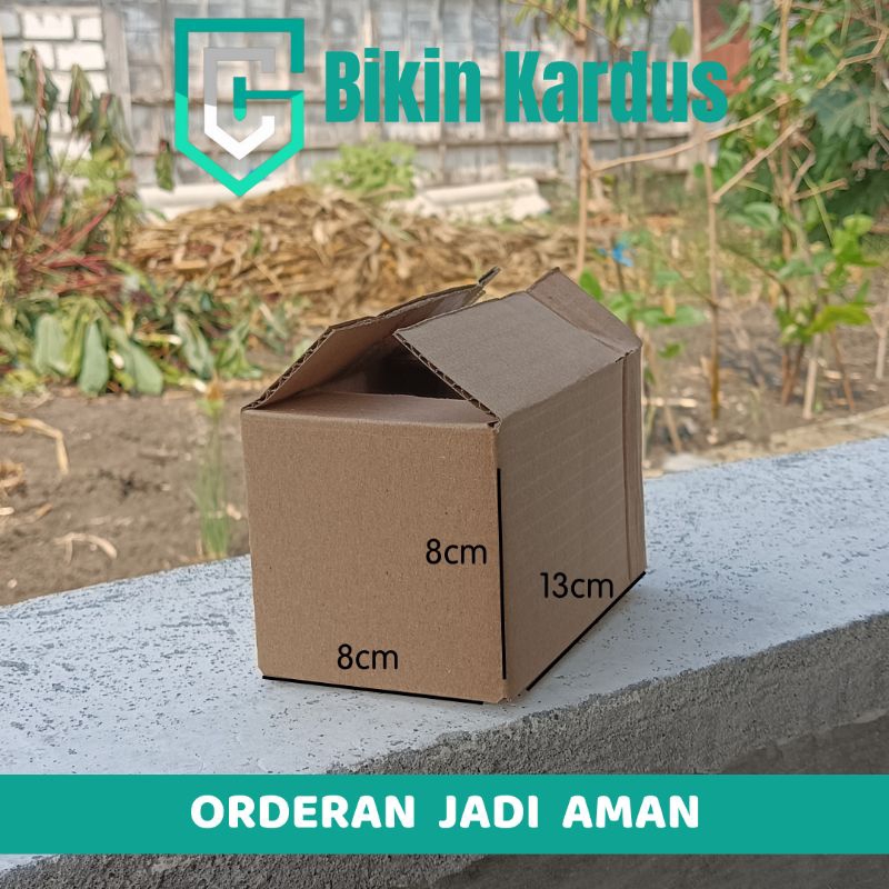 

Kardus Packing Orderan 8x8x13 Bahan Kardus Karton