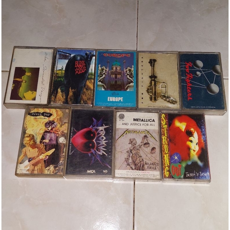 kaset barat AHA-Scoundrel Days / BLINK 182-Dude Ranch / EUROPE / FOO FIGHTERS / FOO FIGHTERS-THE COL