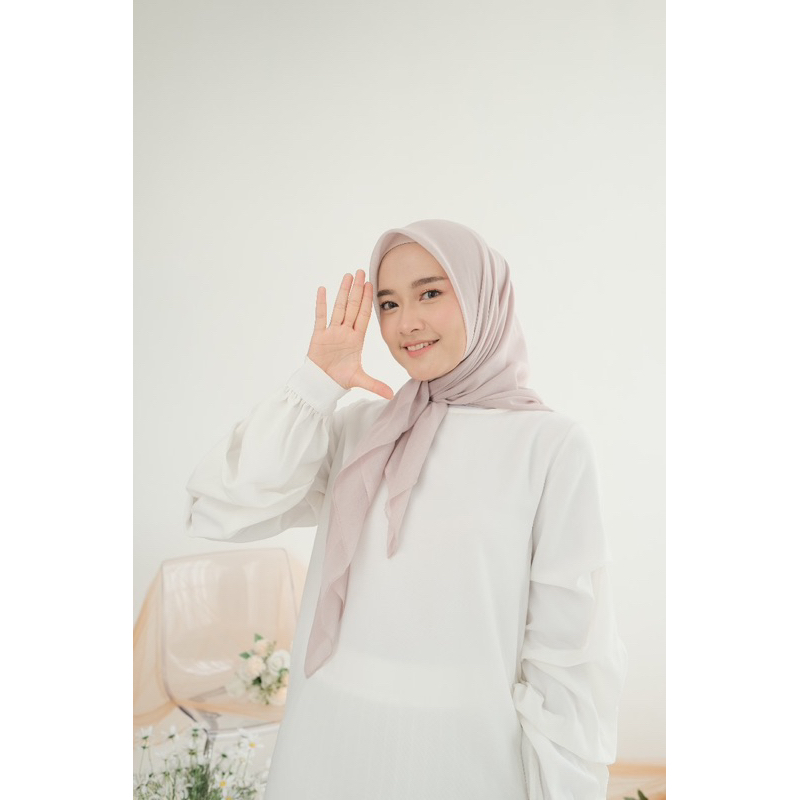 SEGI EMPAT PARIS JAPAN