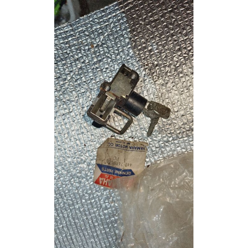 kunci jok rs100 rs125 rx twin orisinil baru