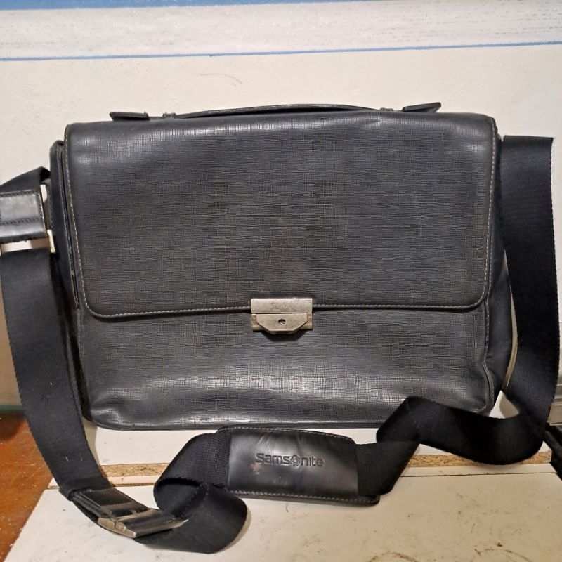 tas laptop briefcase samsonite preloved